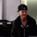 ஸ்டிக்கர்